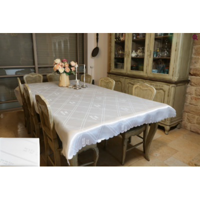 Nappe blanche POUR TABLE DE CHABAT 140X220 cm