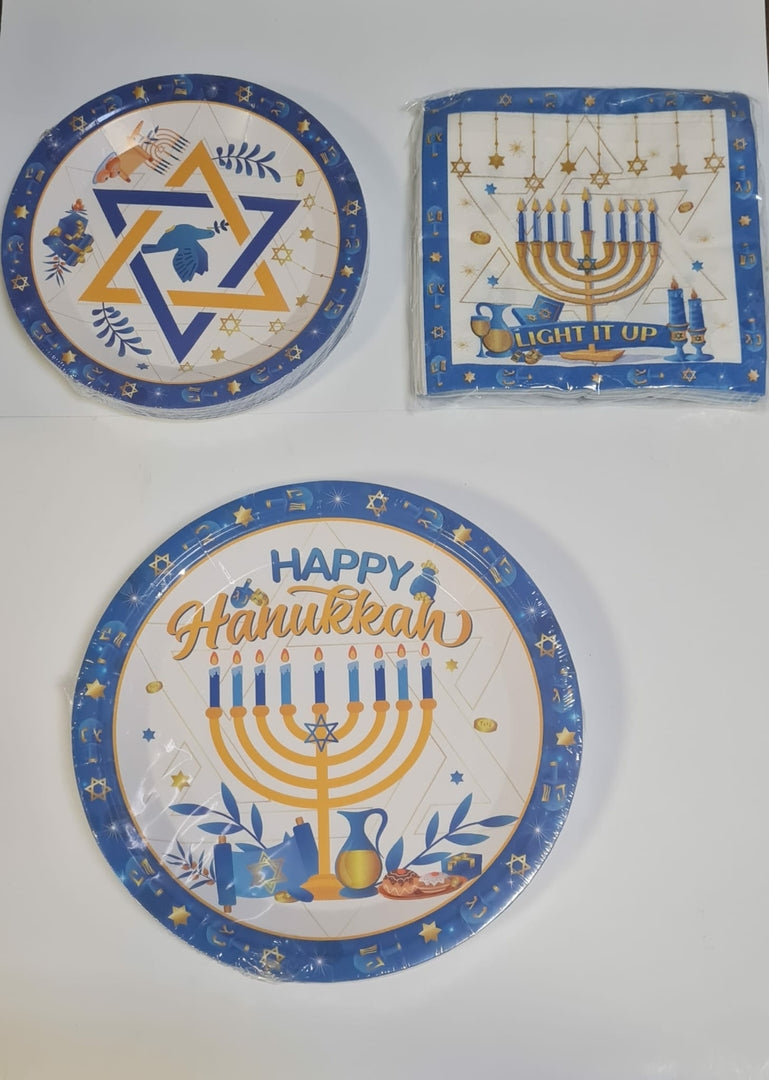 Ensemble de 25 assiettes (grandes) 25 petites et 25 serviettes pour HANOUCCA