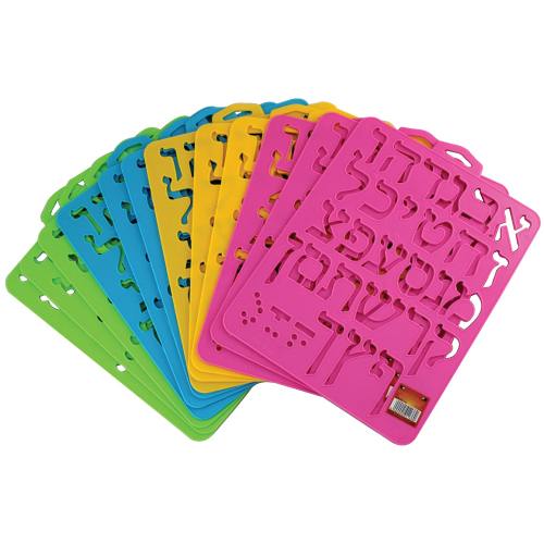 Gabarit de taille moyenne de l'alphabet hebreu